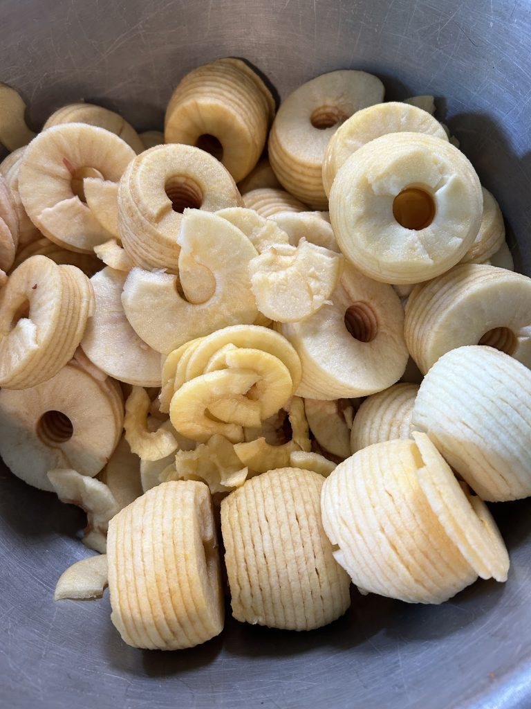 peeled apples