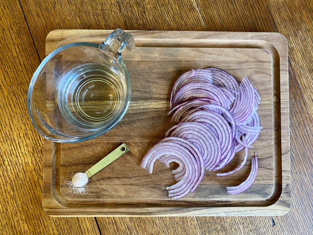 sliced pickled onions
